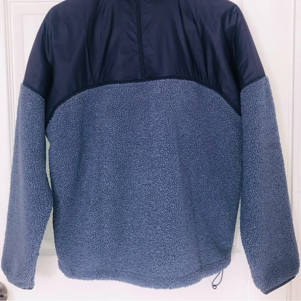 Under Armour women’s jacket (XS) - Picture 11 of 13